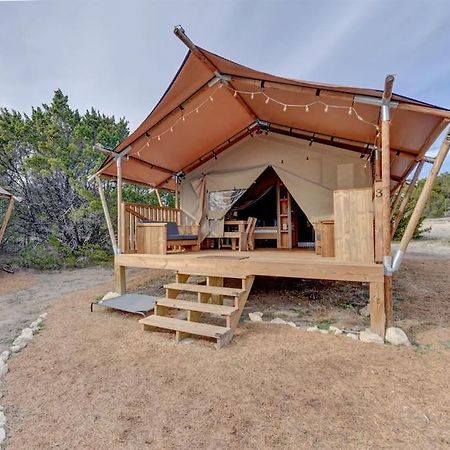 Готель 12 Fires Luxury Glamping With Heating #3 Джонсон-Сіті Екстер'єр фото