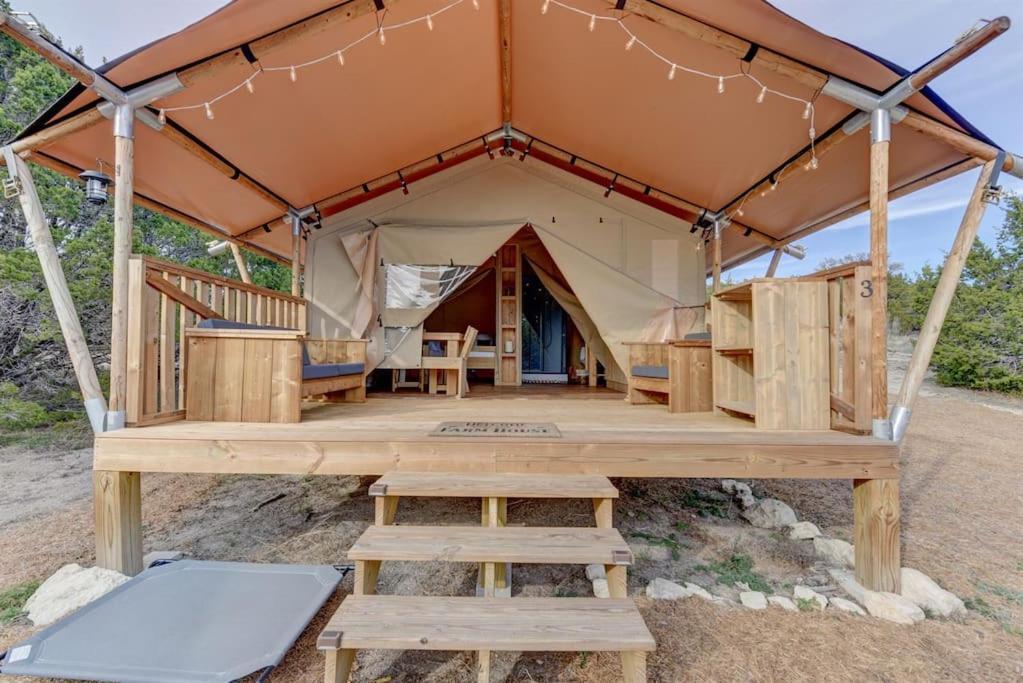 Готель 12 Fires Luxury Glamping With Heating #3 Джонсон-Сіті Екстер'єр фото